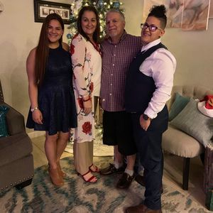 Meet your Posher, Eneida